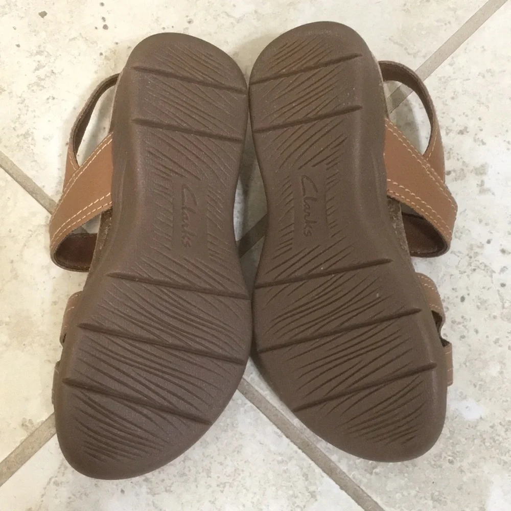 Tan/Light Brown, Clarks, Sandals (Women's 5) - Picture 6 of 11